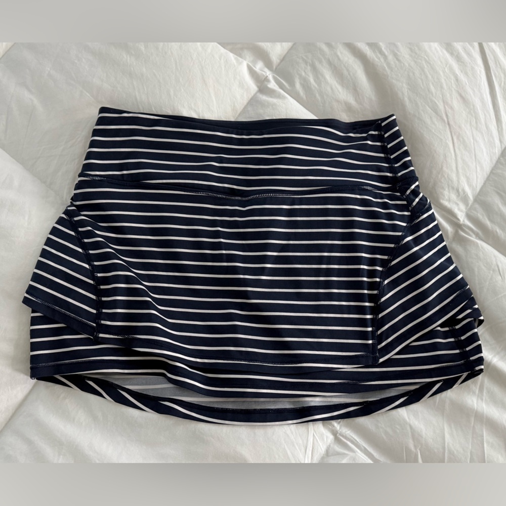 Athleta Navy/White Striped Run Skort-SML